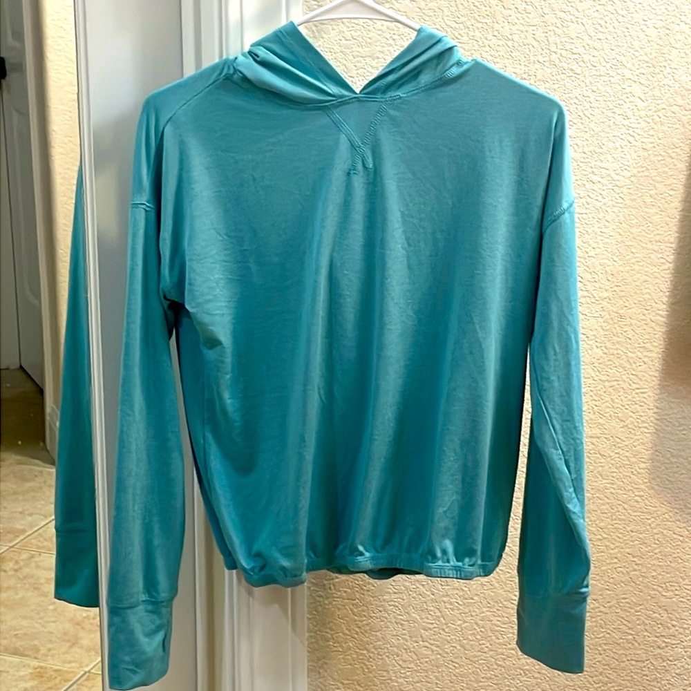 Runway Dry Fit Hoodie Activewear Thumbholes Women/teen
